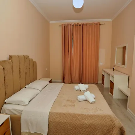 Luxury Square 21tirana 아파트 티라나