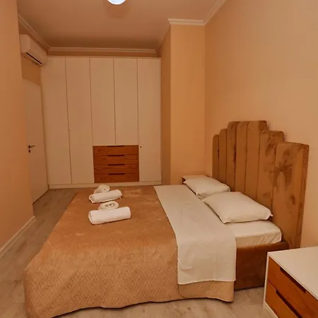 Luxury Square 21tirana *
