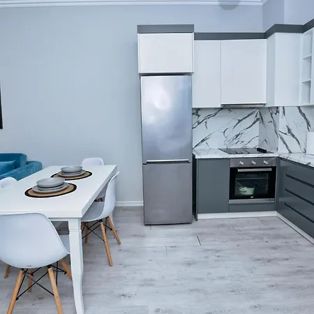 아파트 Luxury Square 21tirana *
