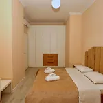 Luxury Square 21 * טיראנה