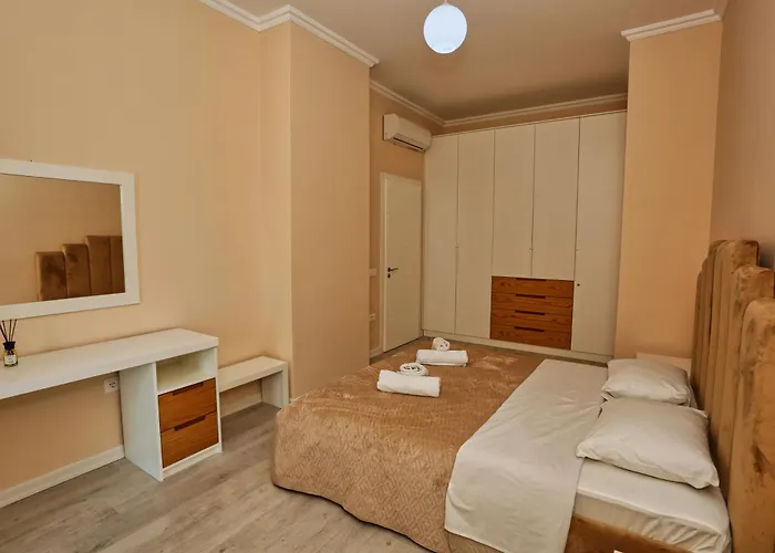 Luxury Square 21 * Tirana