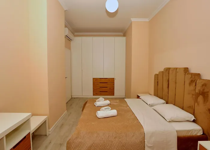 Luxury Square 21 * Tirana